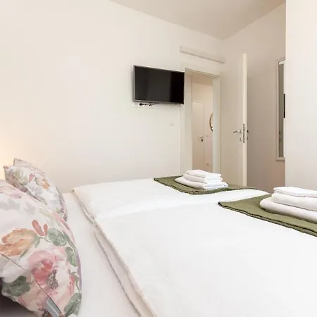 Apartment Bellezza Trogir Exterior foto